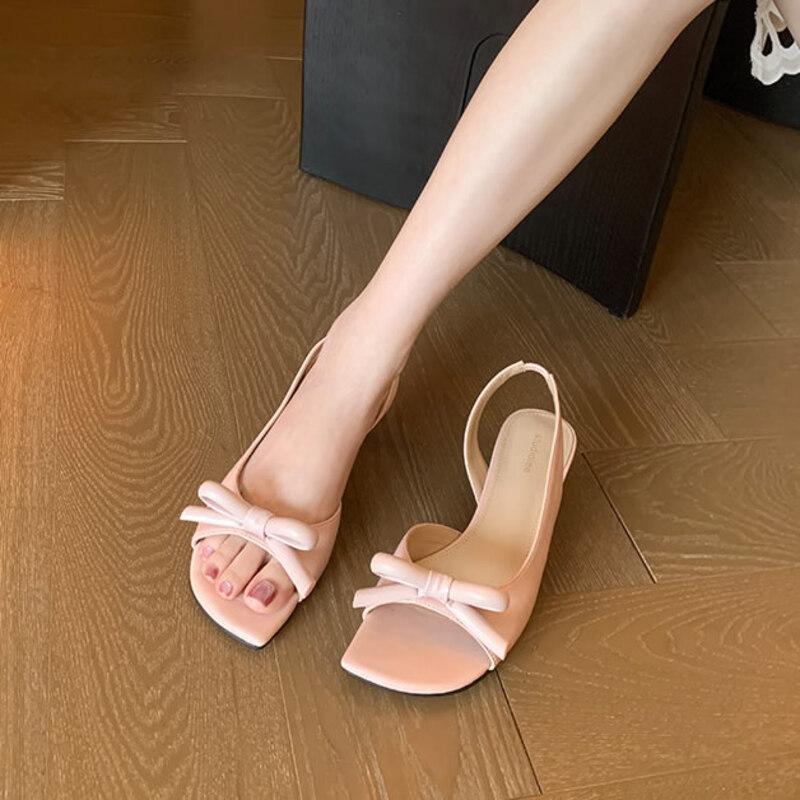 Slip Dress Satin - エレガントなリボンサテンローヒールサンダル、レディース2026夏新作、ブルー/ホワイト/バイオレット、スリングバックレザーヒール、高級デザイナーシューズ
