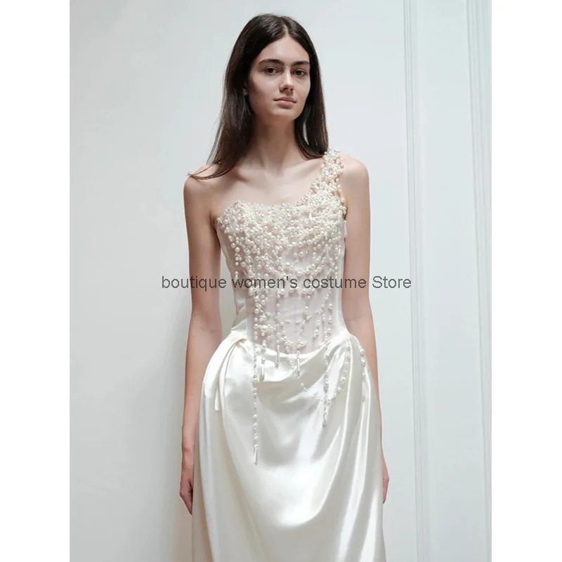 Slip Dress Satin - 2025年フランス製ストラップレスイブニングドレス、花嫁向け、ニッチなライトラグジュアリーサテン、外出用、重工業パールライトウェディング