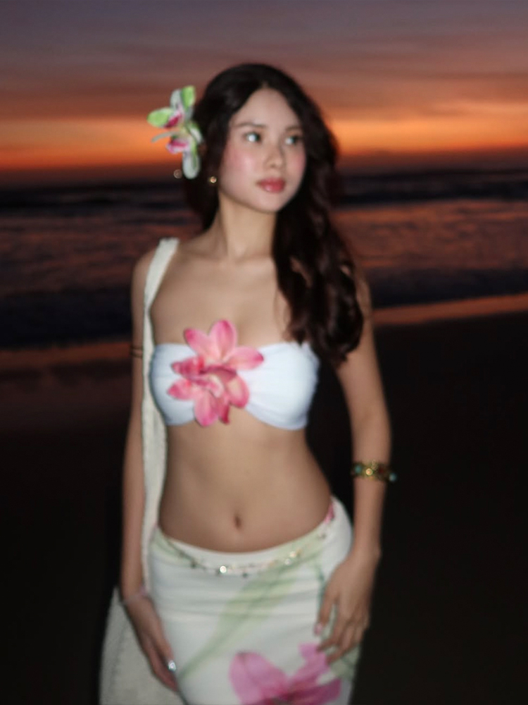 Nibber Pretty 女性 2 点セット 3D 花バン - Strapless Bra Backless のレビューと価格