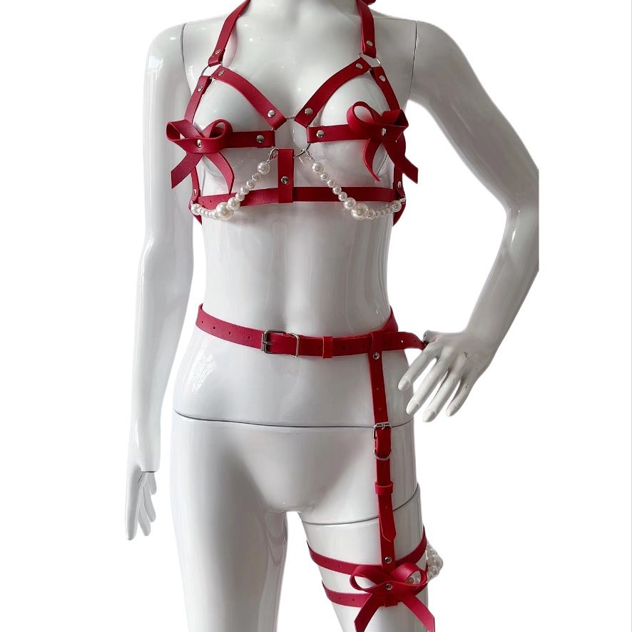 セクシーなレザーハーネス女性セットボディボンデージベルトパン - Garter Belt Set のレビューと価格